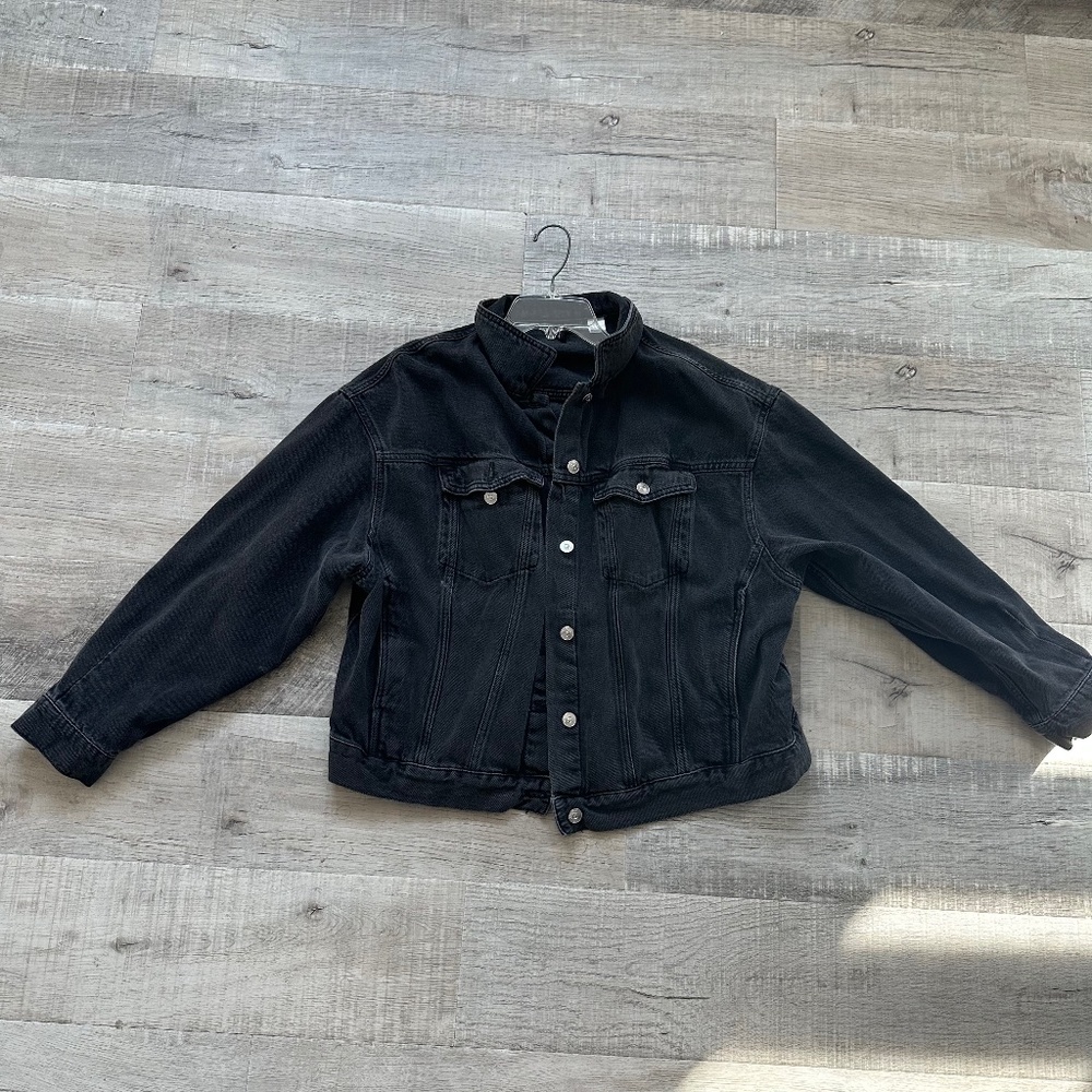 H&M Divided Black Denim Jacket